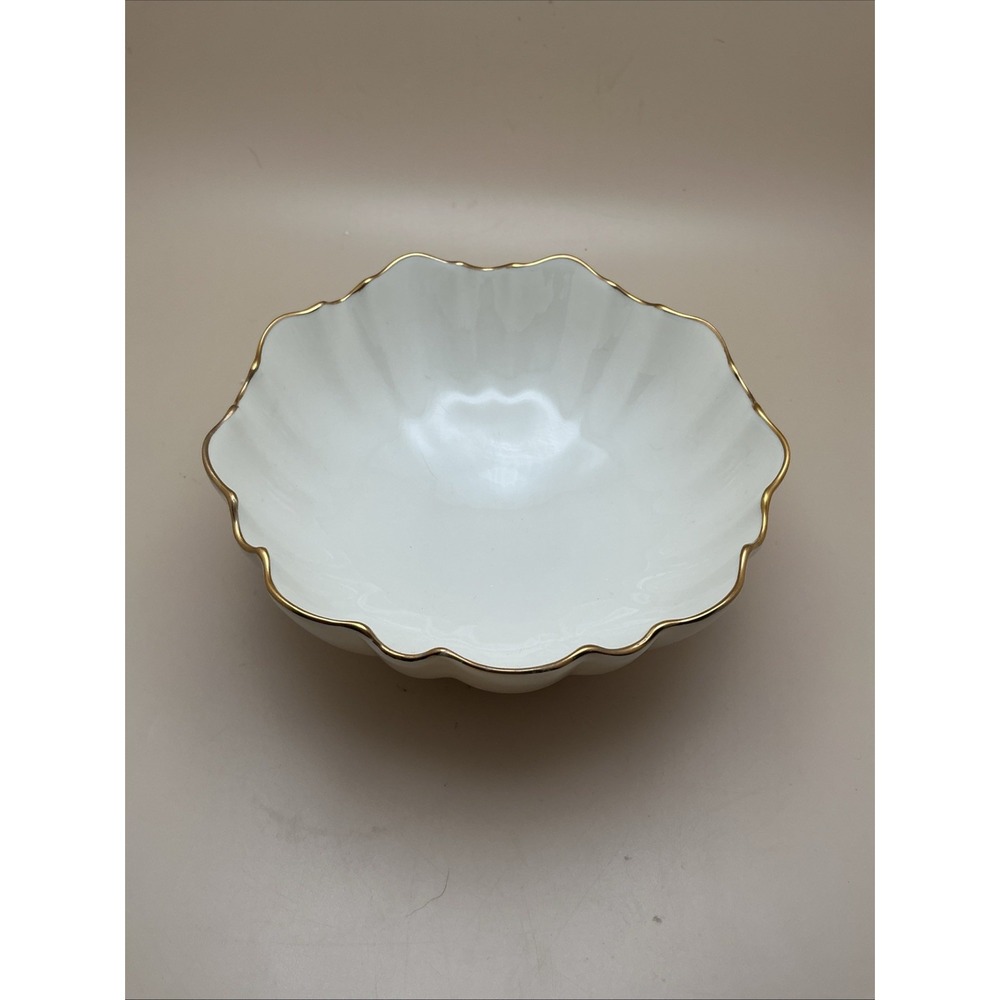 Vintage Lenox Symphony 6" Ivory Bowl 24k Gold Trim Scalloped Edge, Pedestal Base
